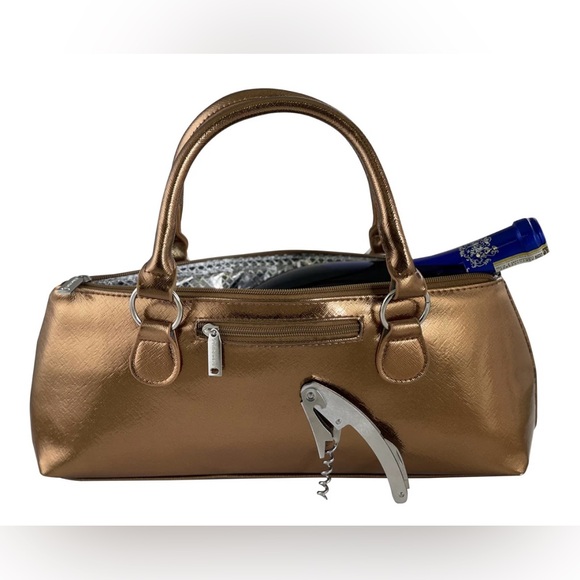 Insulated Wine Clutch & Foldable Wine ToGo Bottle - Picture 11 of 11